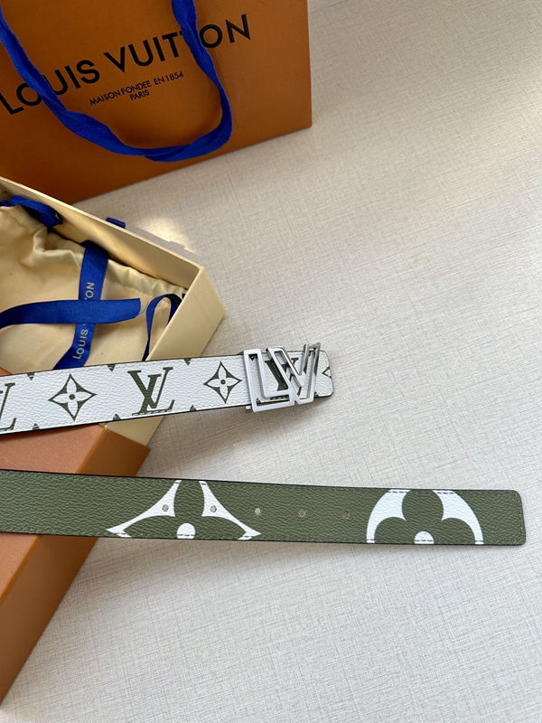 激安ルイヴィトンベルト内部構造